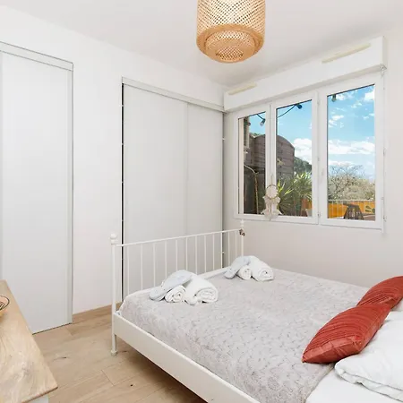 Appartamento Juan Les Pins Confort Et Commodites