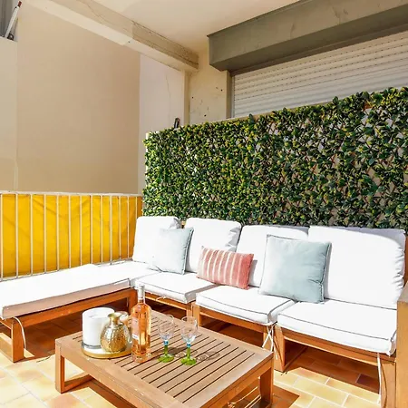 Juan Les Pins Confort Et Commodites Antibes