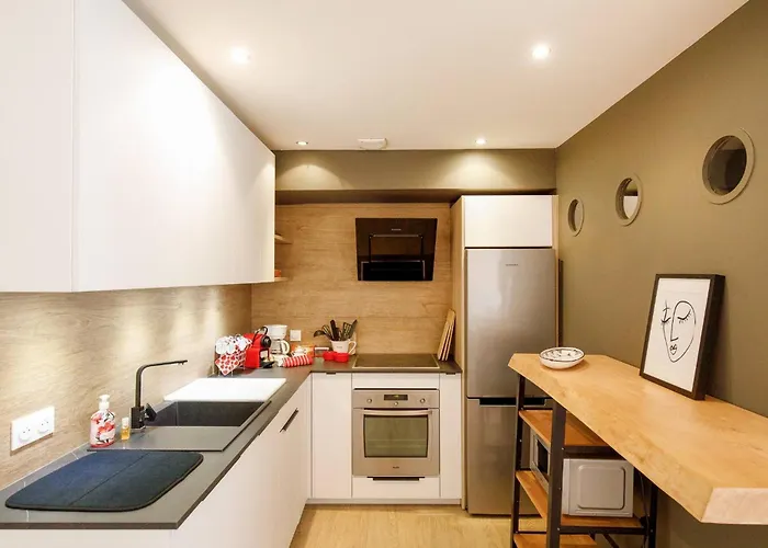 شقة Juan Les Pins Confort Et Commodites *